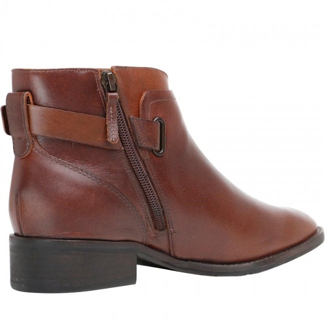UGG Barnett Chestnut